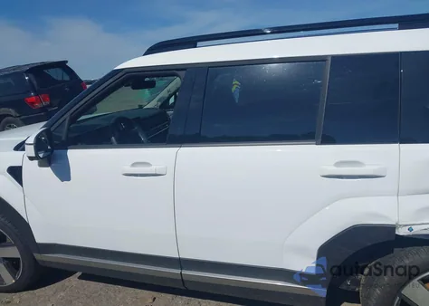 2025 Hyundai Santa Fe Limited z USA, uszkodzony, nr VIN 5NMP44GL8SH085876